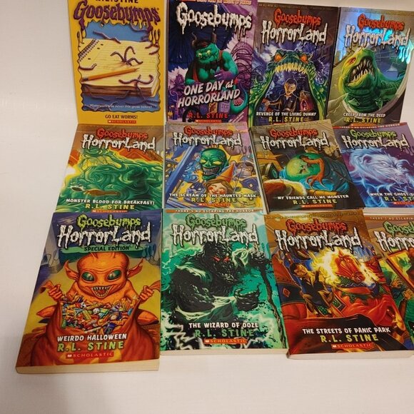 GOOSEBUMPS R.L. Stein BOOK LOT of 13 - Picture 2 of 4